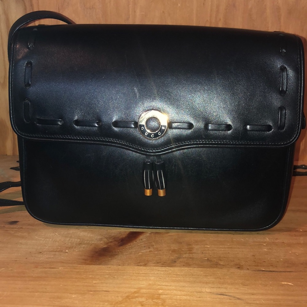❌SOLD❌ GUCCI SHOULDER BAG